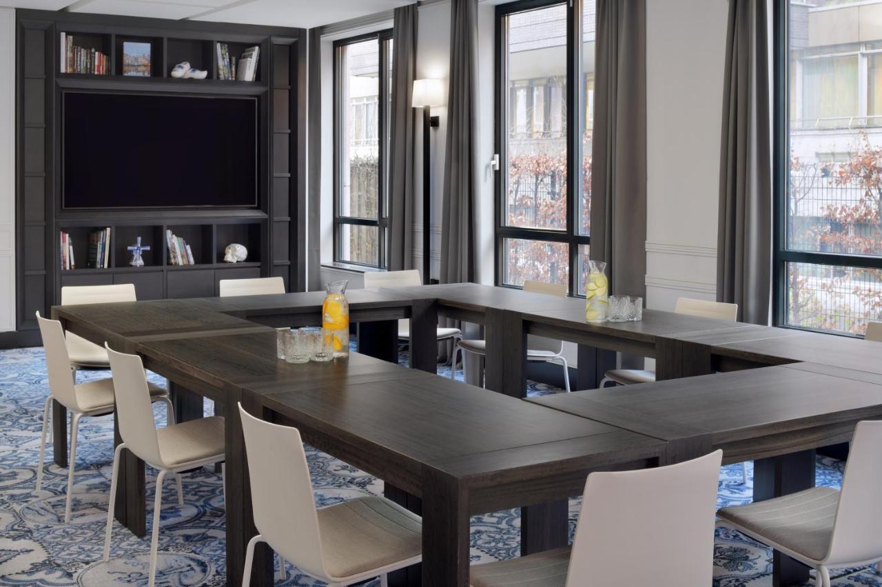 Moevenpick Hotel Гаага Экстерьер фото