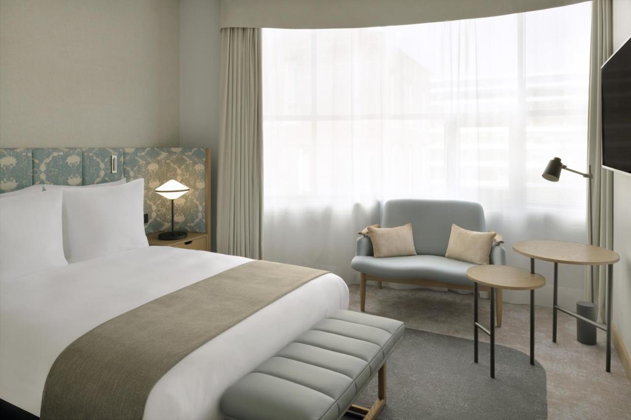 Moevenpick Hotel Гаага Экстерьер фото