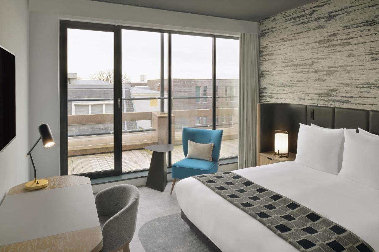 Moevenpick Hotel Гаага Экстерьер фото
